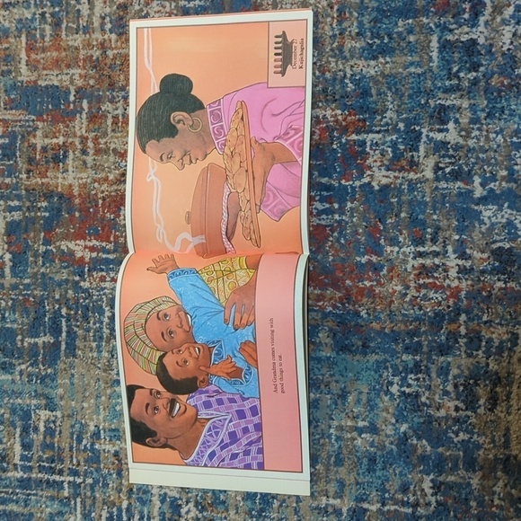 Scholastic Misc. Authors Kwanzaa Paperback Non Fiction Book Set - Picture 4 of 5